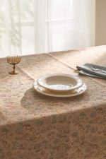 رومیزی گلدار zara home - Image 4